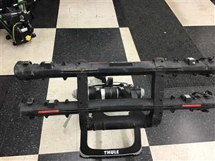 AS IS MISSING KEYS PARTS THULE 9003 TRUNK MOUNT 2BIKE RACK For parts or not working Buya